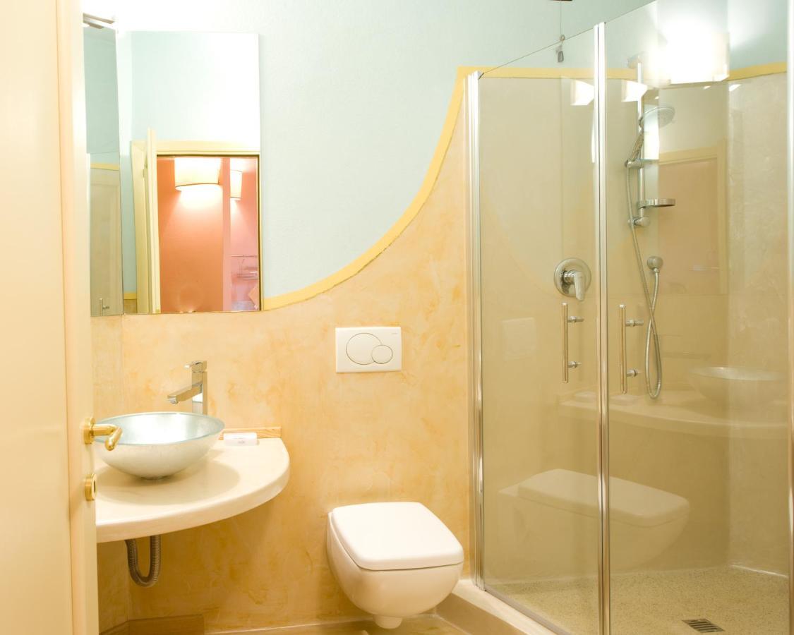 Piazza Azuni 18 Guest House Sassari Dış mekan fotoğraf