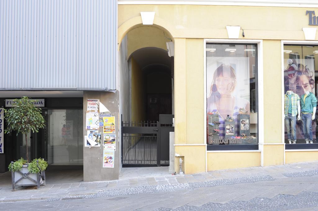 Piazza Azuni 18 Guest House Sassari Dış mekan fotoğraf