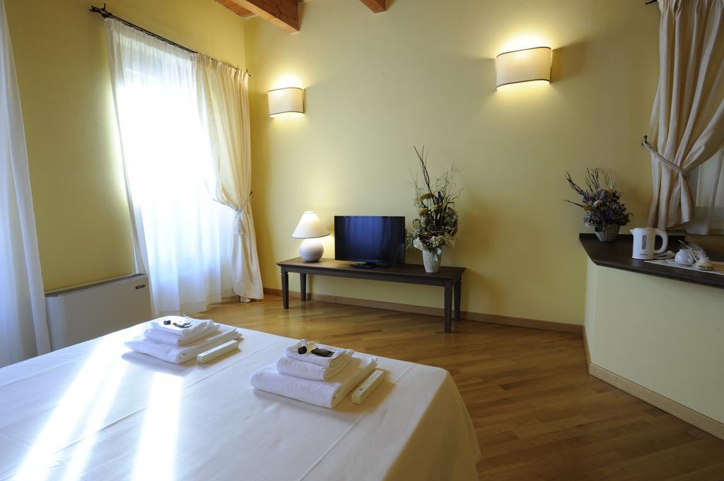 Piazza Azuni 18 Guest House Sassari Dış mekan fotoğraf